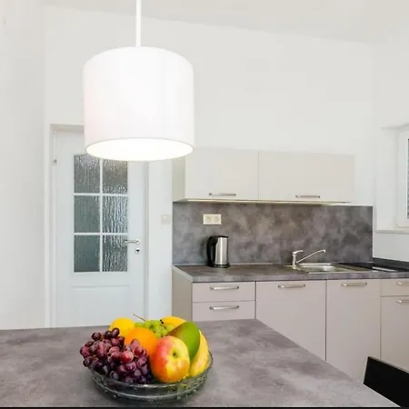 Affittacamere And With Parking Space Plat, Dubrovnik - 23567 3*